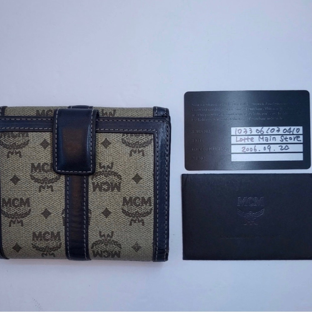 Authentic Mcm Wallet - Picture 3 of 11